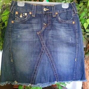 True Religion Abby fray hem denim skirt